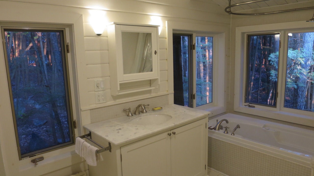 Photo of Bathroom in Muskoka Lakes