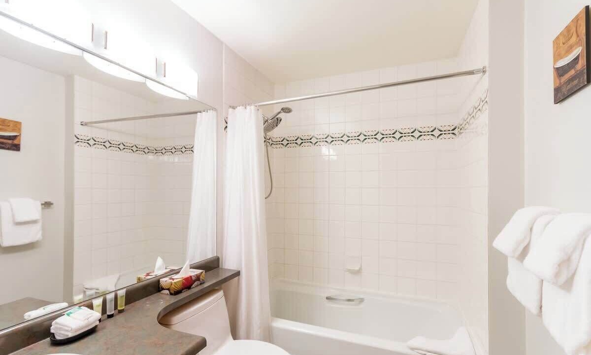Photo of Bathroom in Village North