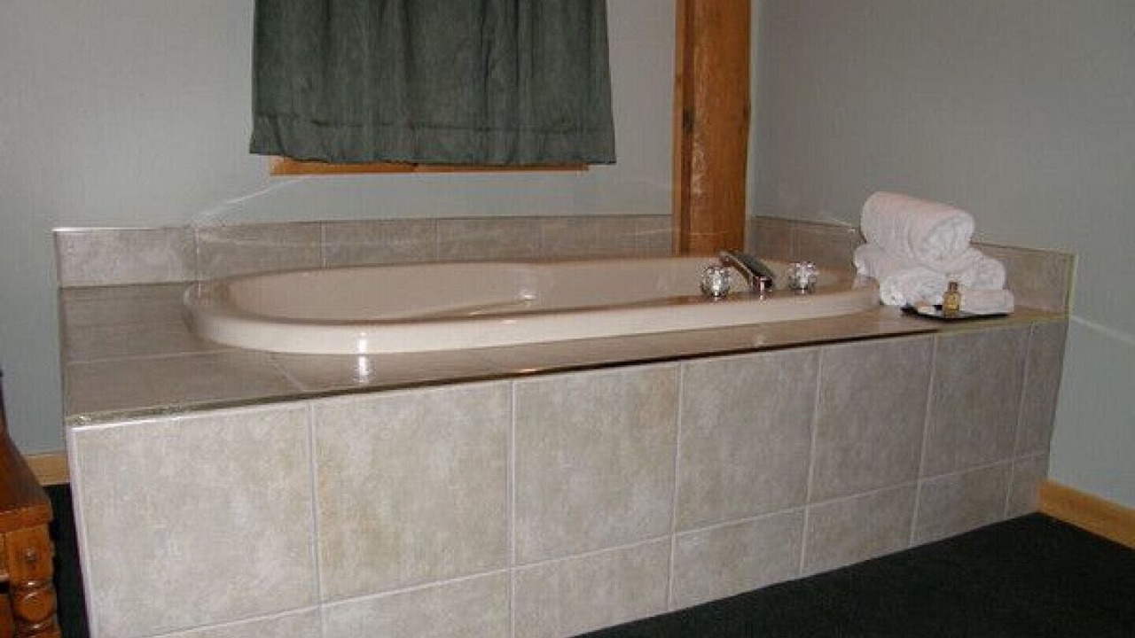 Photo of Bathroom in Golden