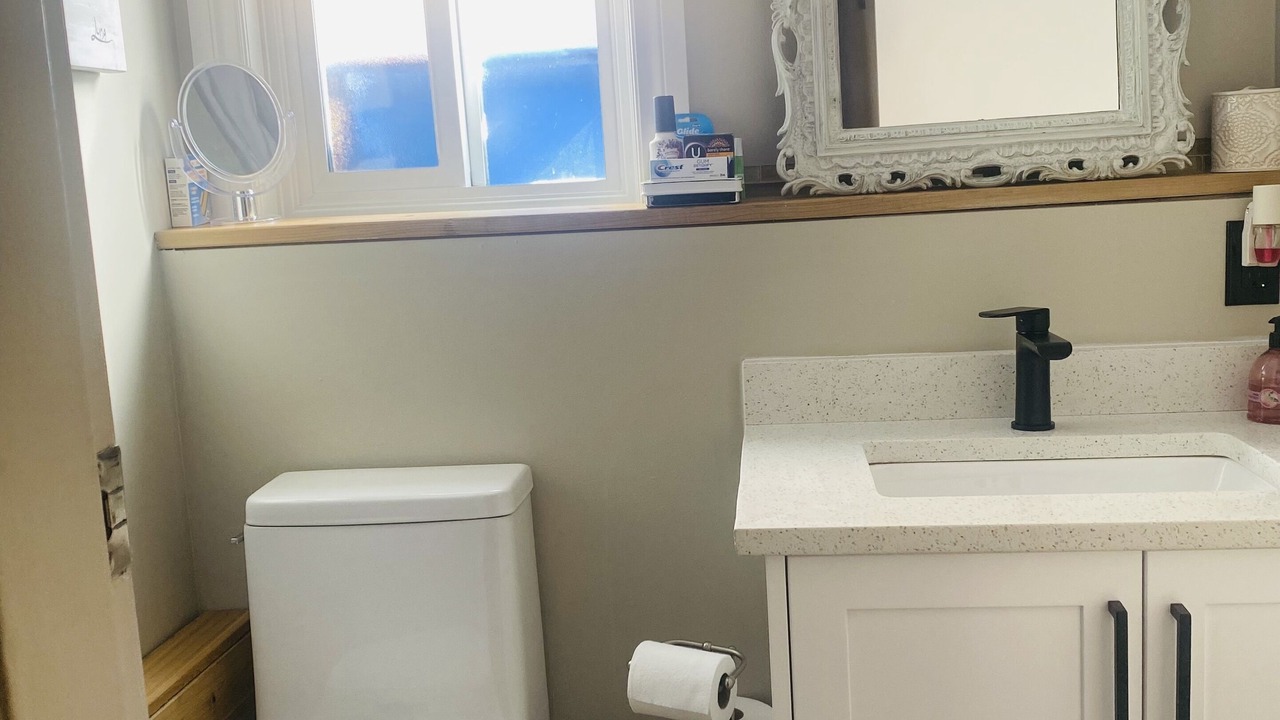 Photo of Bathroom in Regional District of Nanaimo