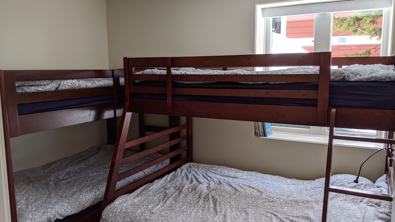 Photo of Bedroom in Silver Star Mountain