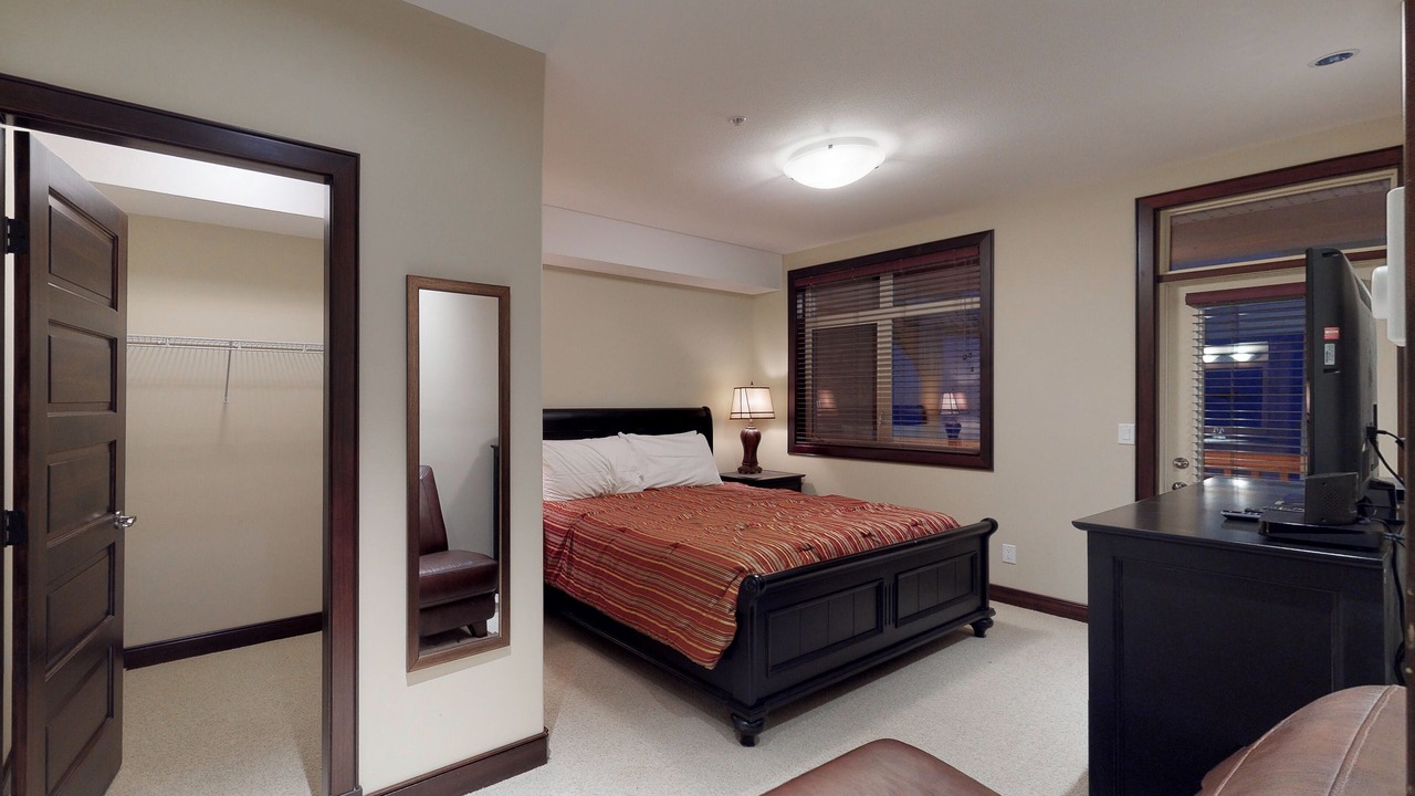 Photo of Bedroom in Big White Ski Resort