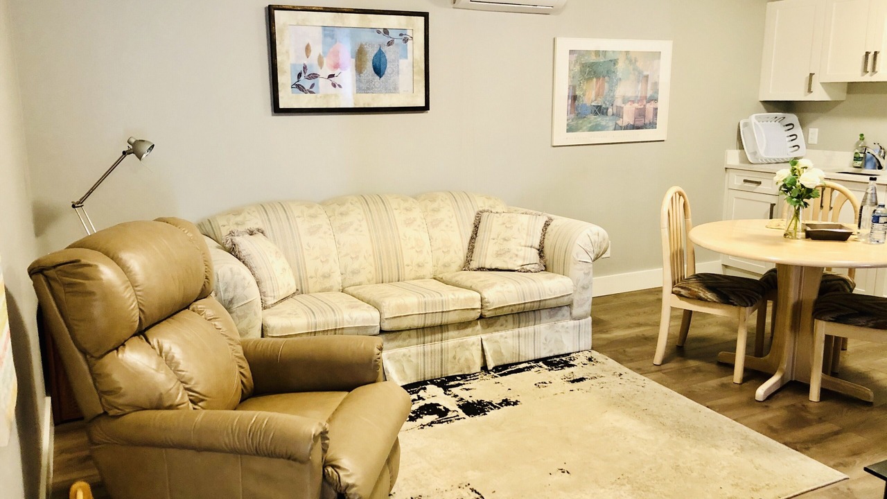 Photo of Livingroom in Sooke
