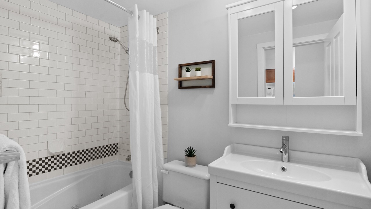 Photo of Bathroom in Village North