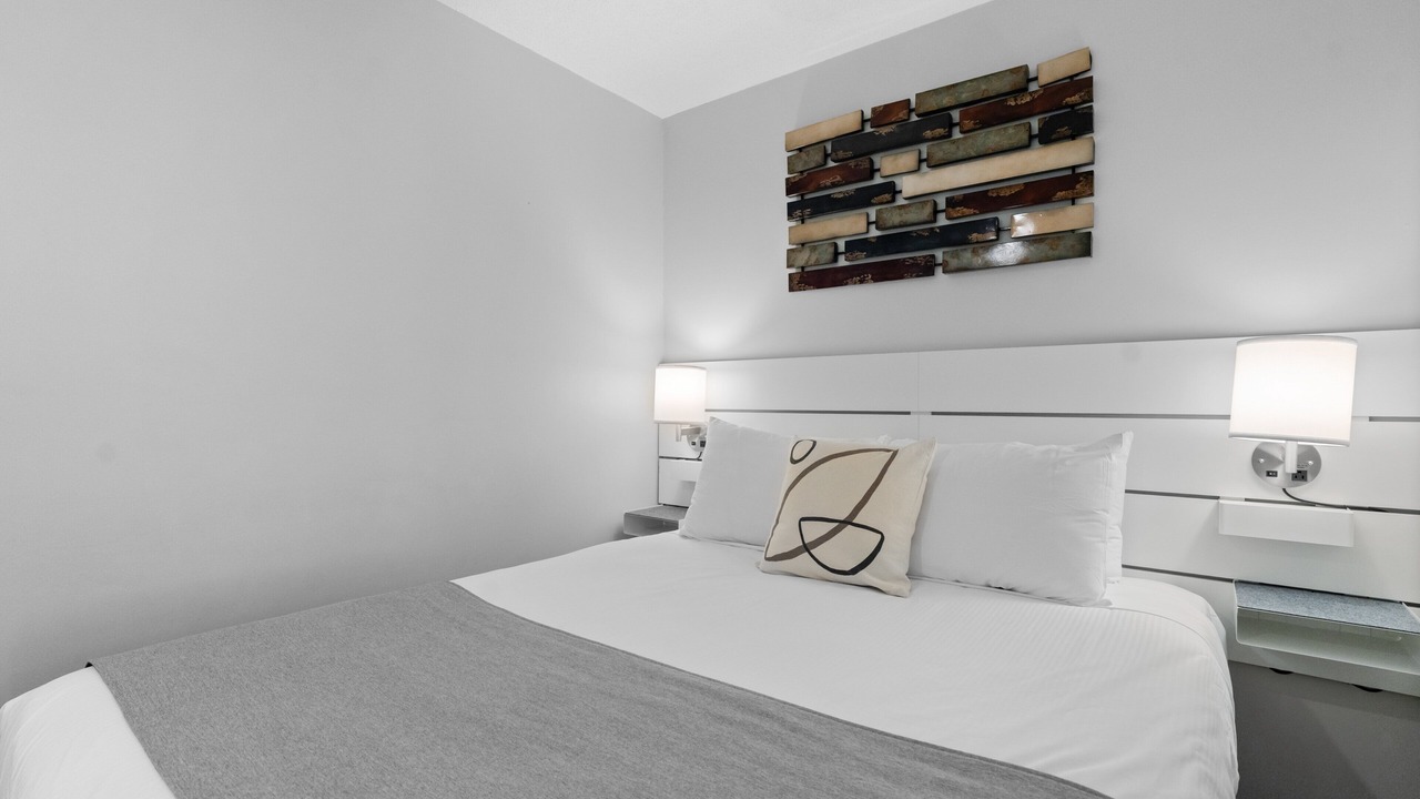 Photo of Bedroom in Village North