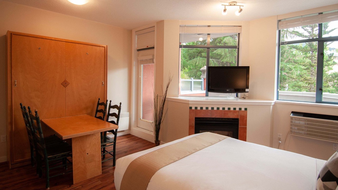 Photo of Bedroom in Village North