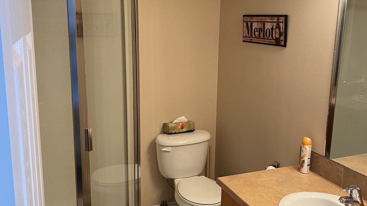 Photo of Bathroom in Sicamous