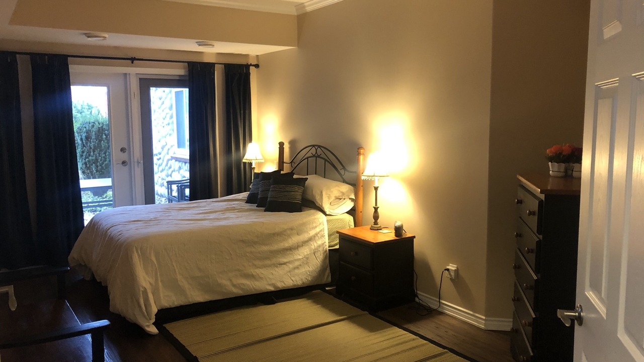 Photo of Bedroom in Sicamous