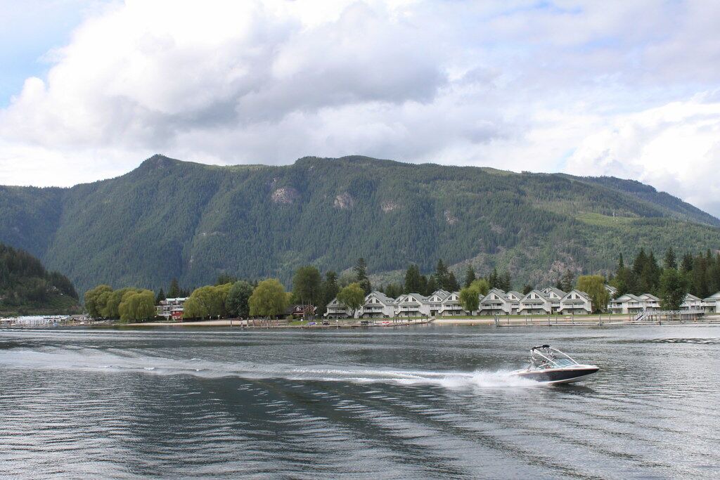 Photo of Others in Sicamous
