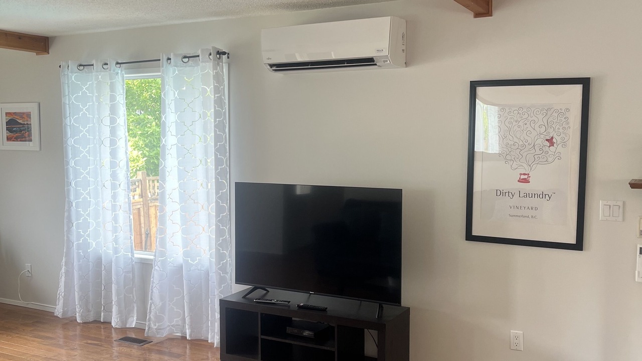 Photo of Livingroom in Okanagan-Similkameen