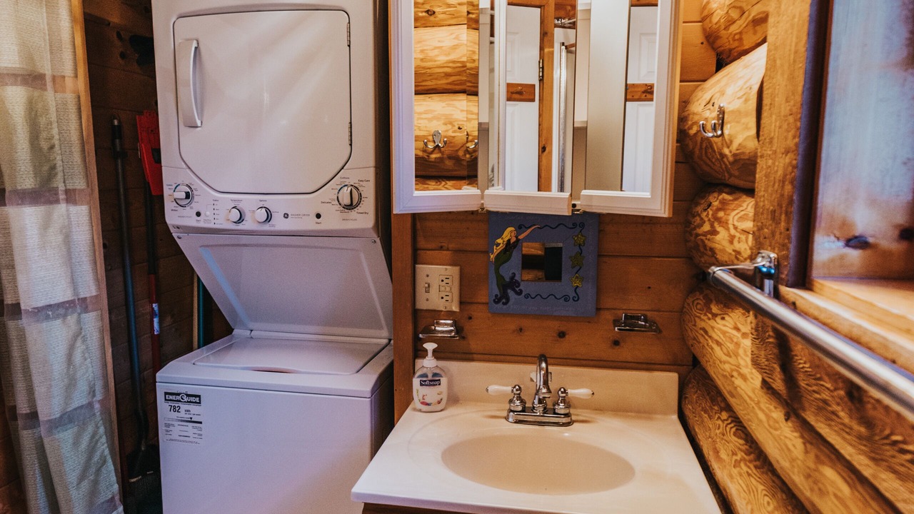 Photo of Bathroom in Gillies Bay