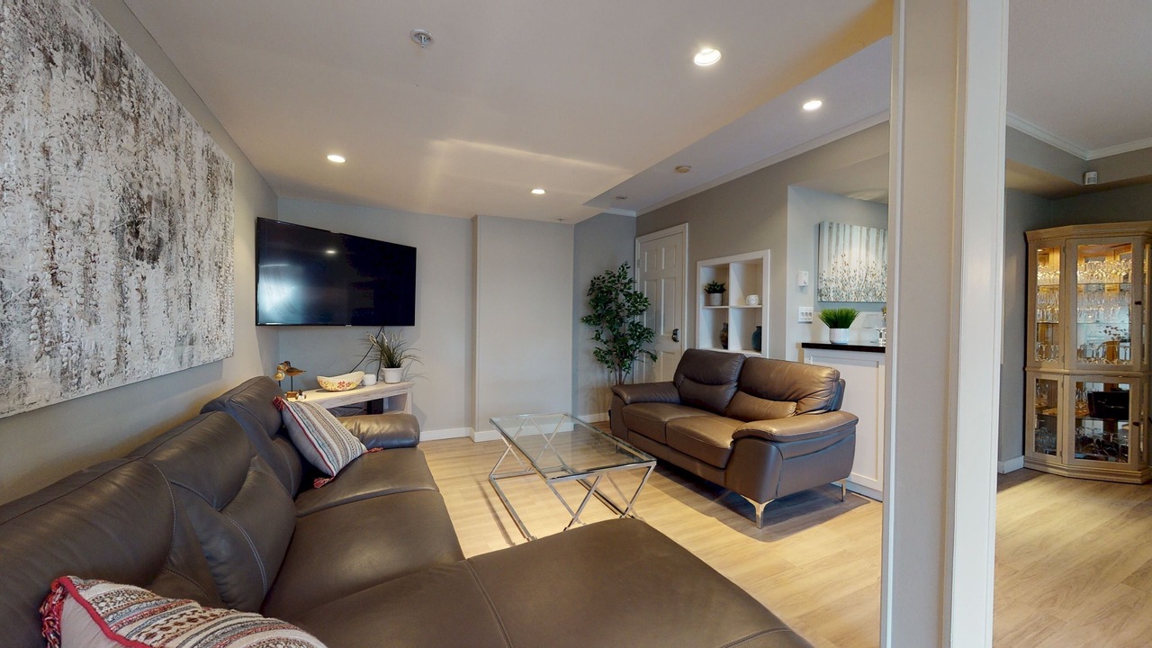 Photo of Livingroom in Village North