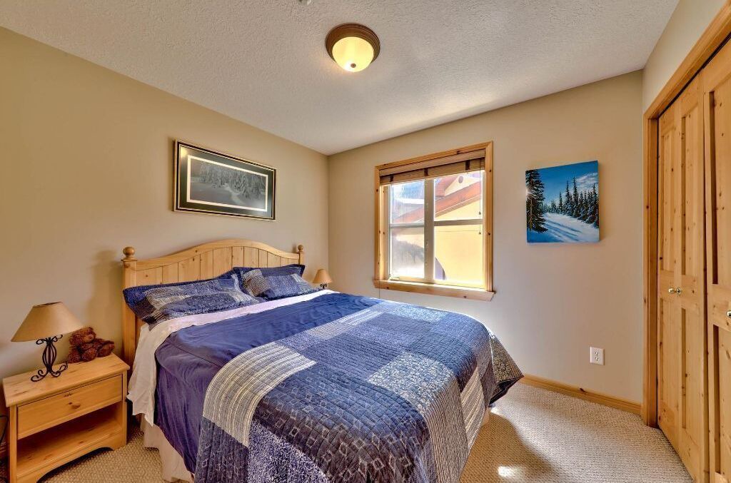 Photo of Others in Sun Peaks