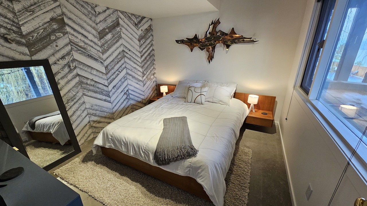 Photo of Bedroom in Okanagan-Similkameen
