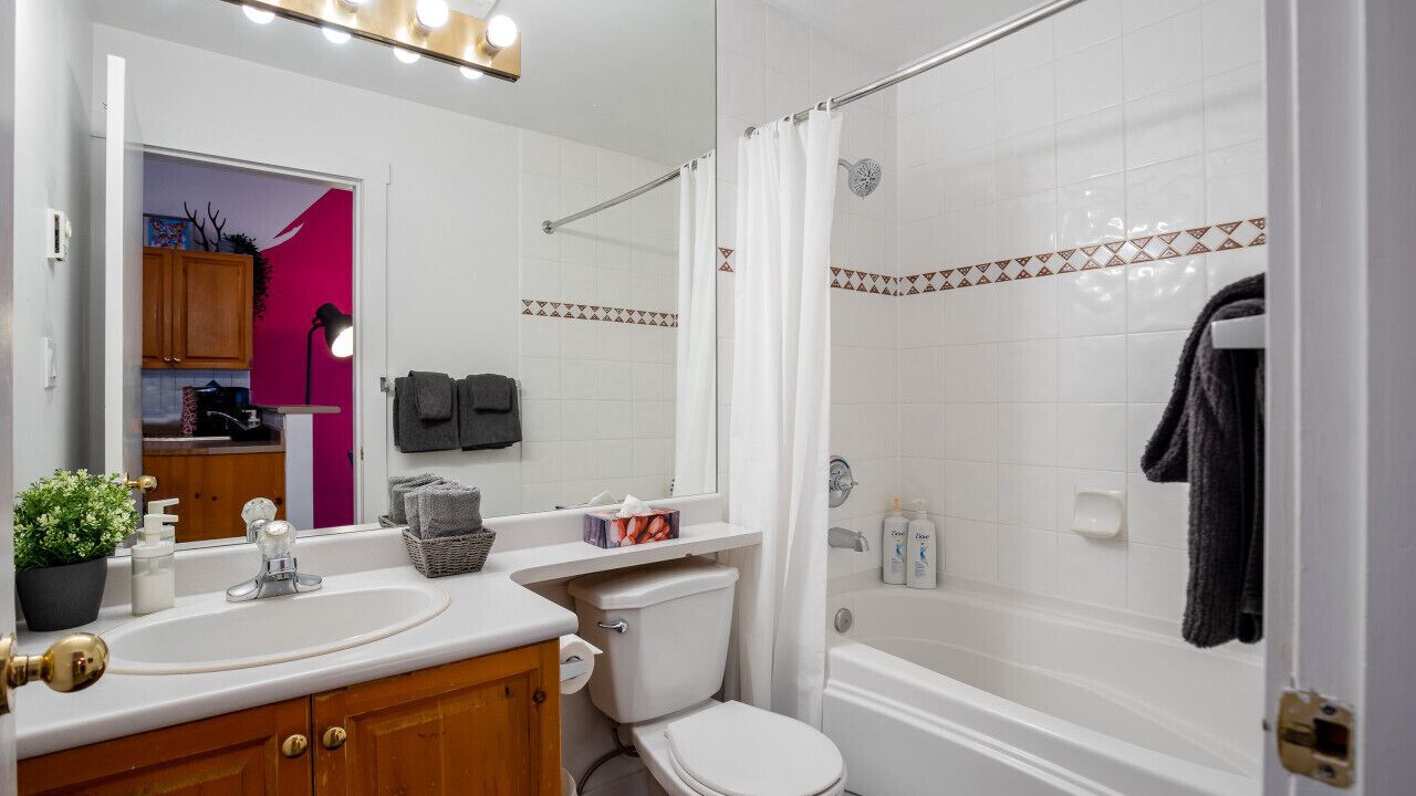 Photo of Bathroom in Village North