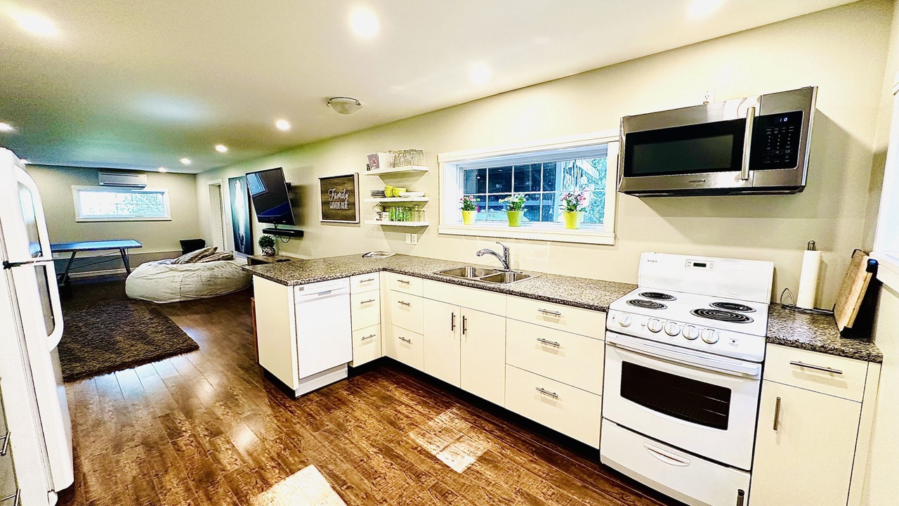 Photo of Kitchen in Saanich