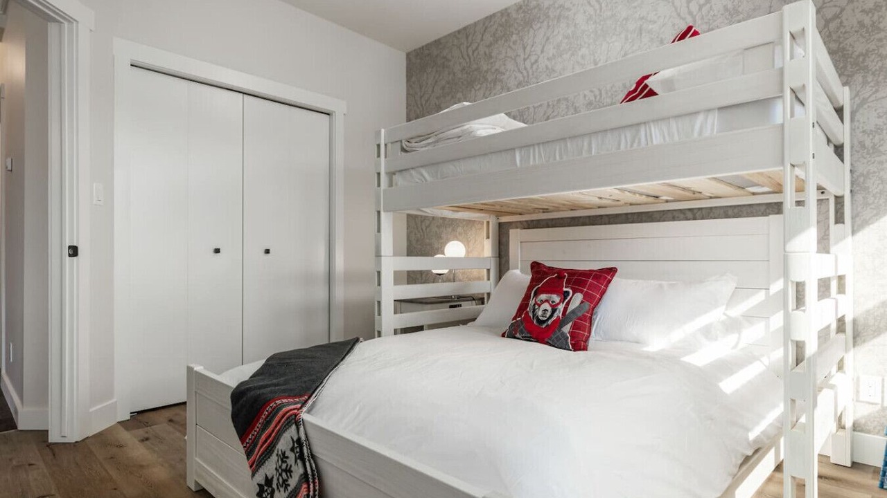 Photo of Bedroom in Canmore