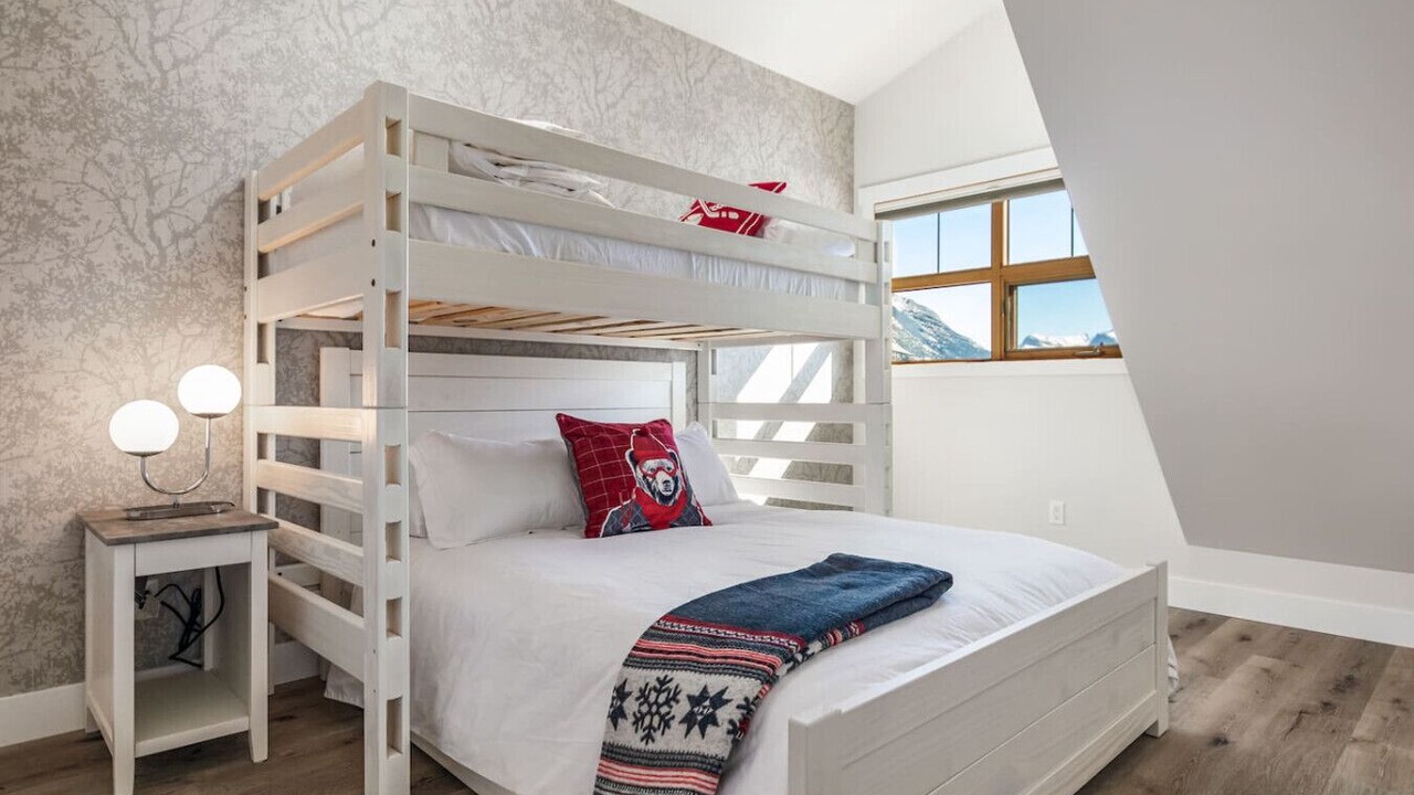 Photo of Bedroom in Canmore
