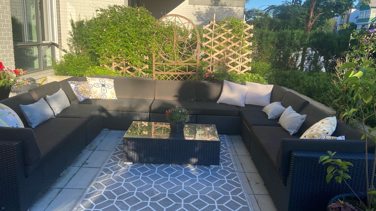 Photo of Patio Balcony in Lower Lonsdale