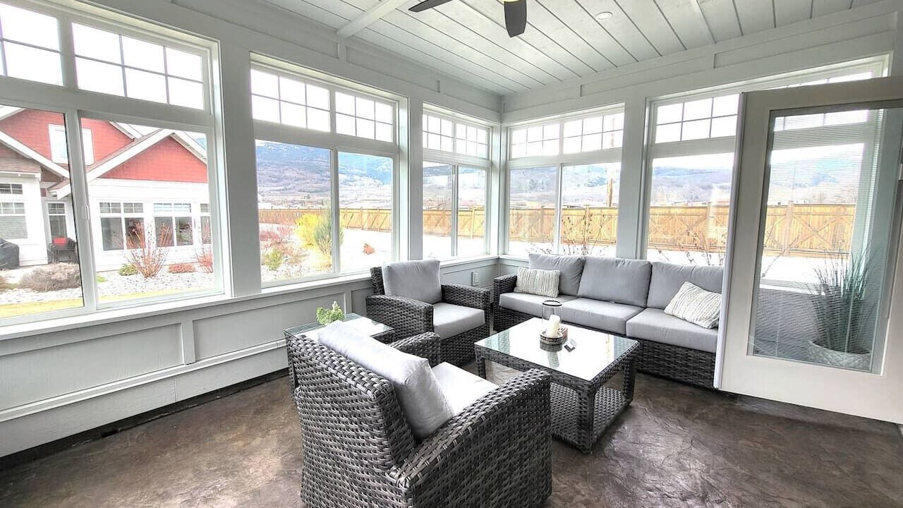 Photo of Livingroom in Okanagan-Similkameen