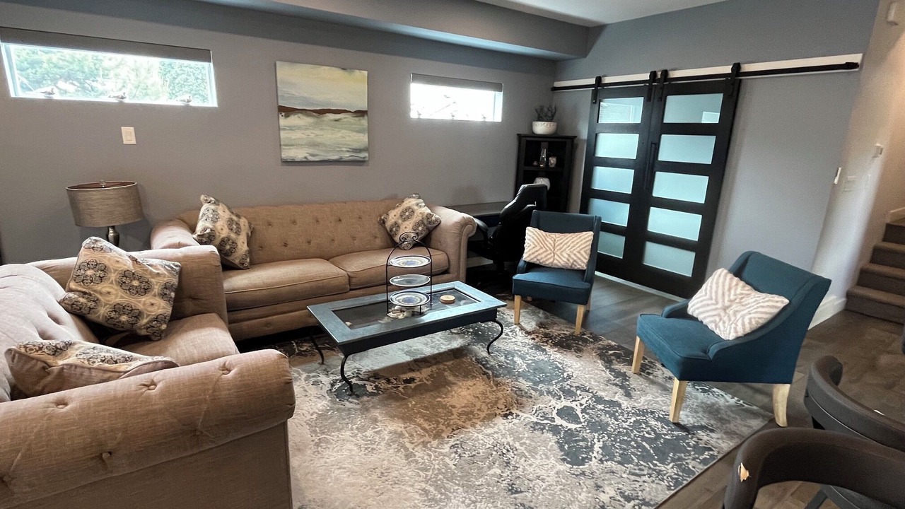 Photo of Livingroom in Okanagan-Similkameen