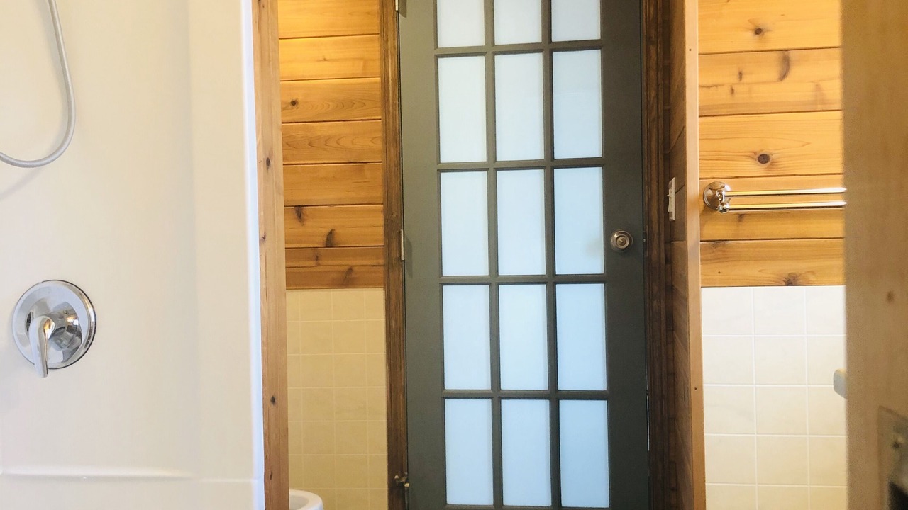 Photo of Bathroom in Whitehorse