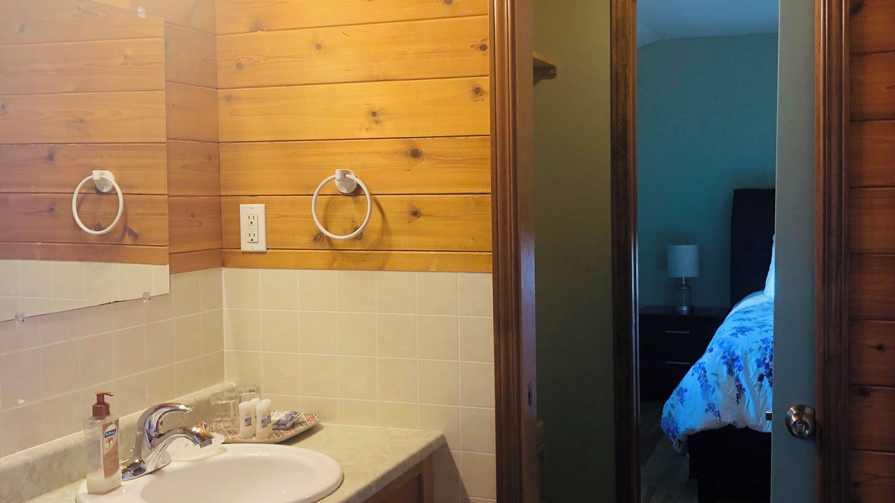 Photo of Bathroom in Whitehorse