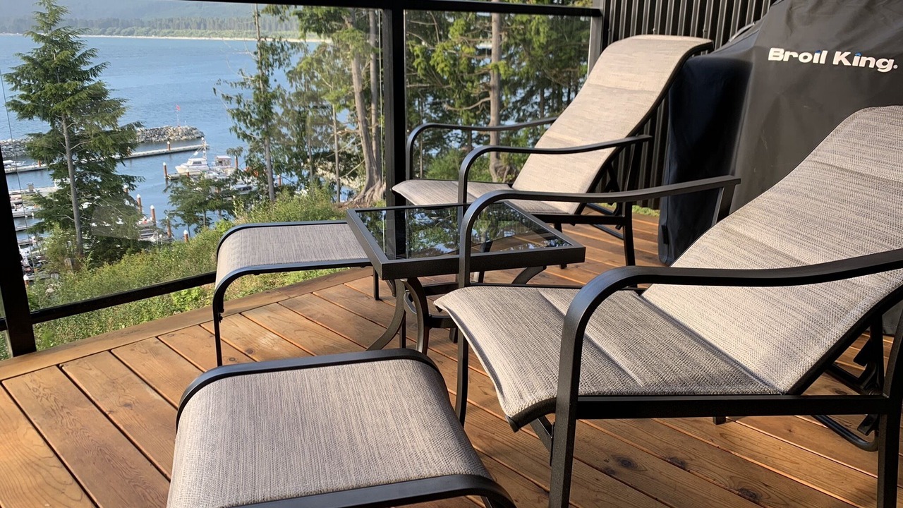Photo of Patio Balcony in Port Renfrew