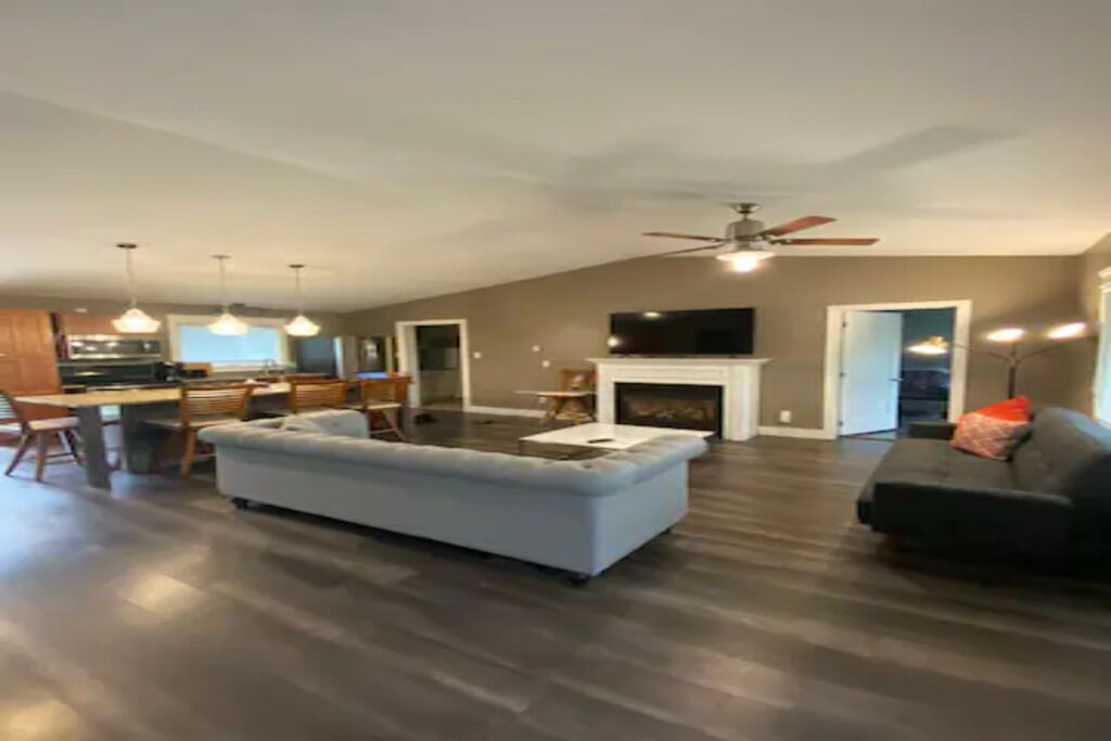 Photo of Livingroom in Glen Huron