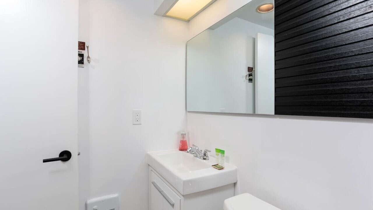 Photo of Bathroom in The Blue Mountains