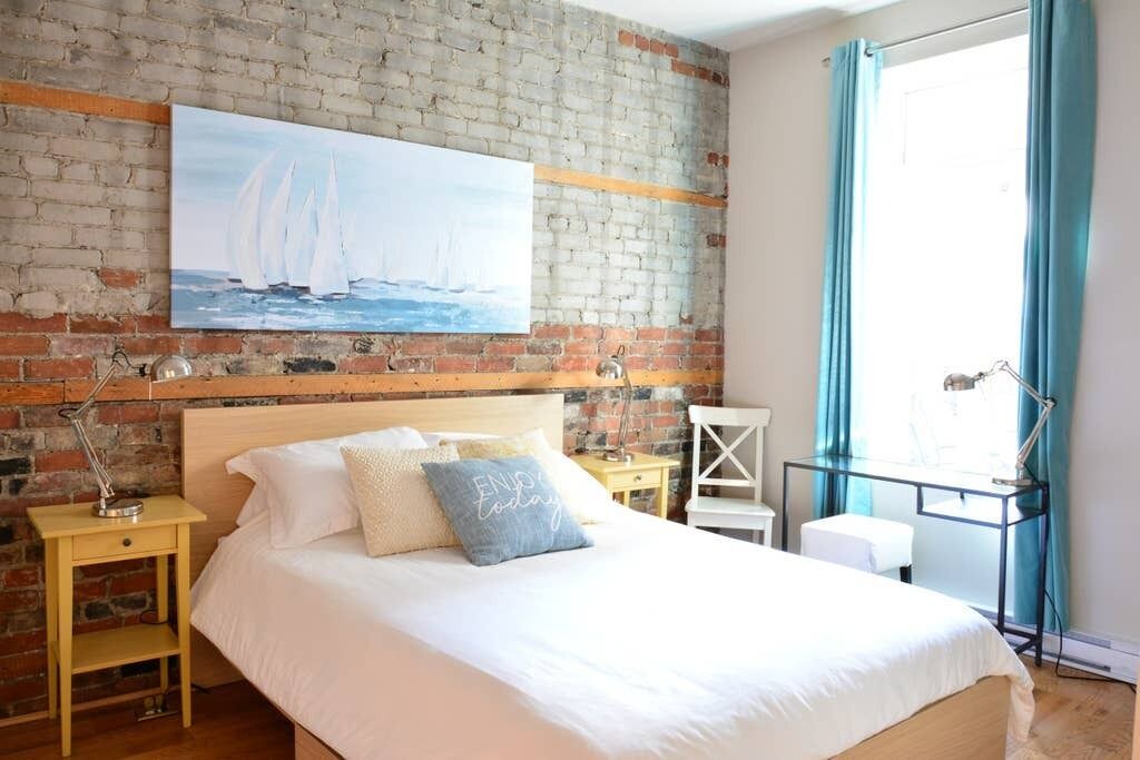 Photo of Bedroom in Plateau Mont Royal