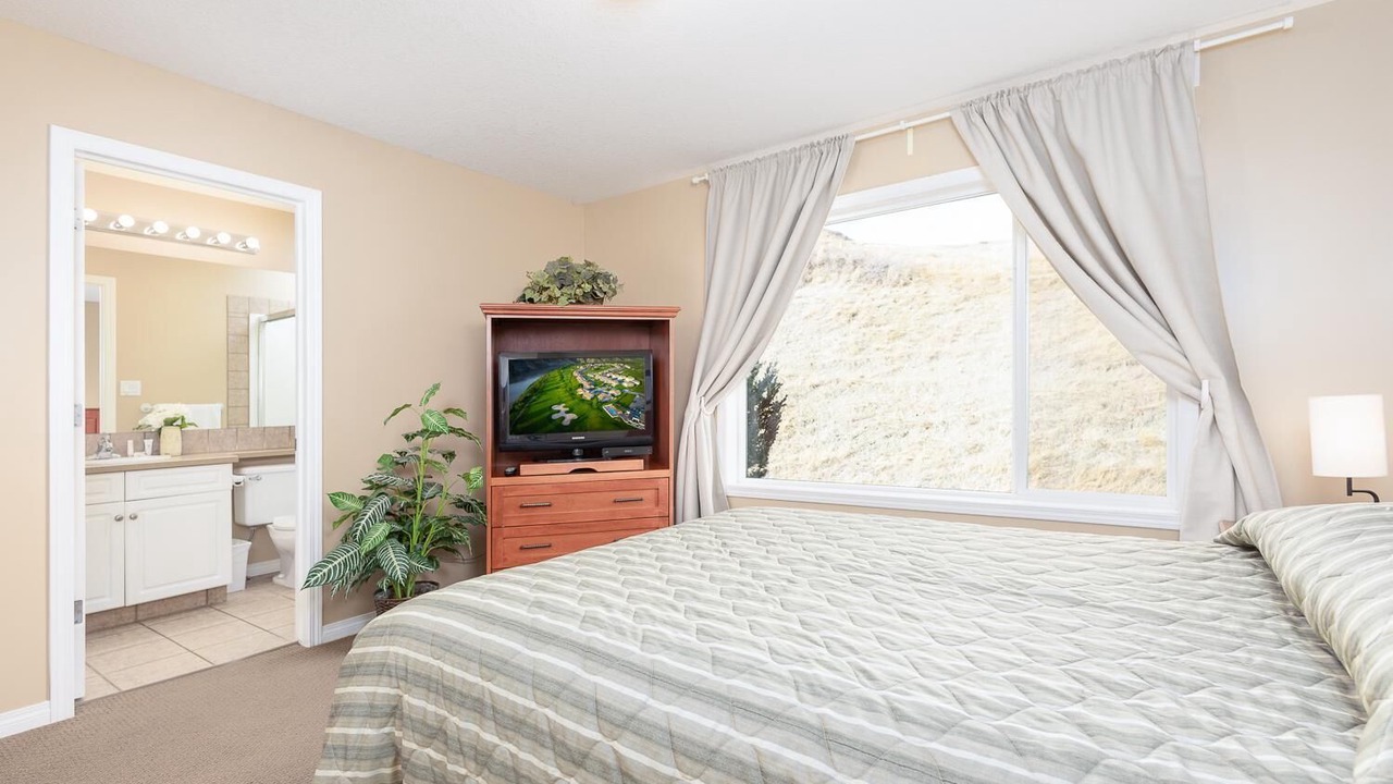Photo of Bedroom in Lethbridge
