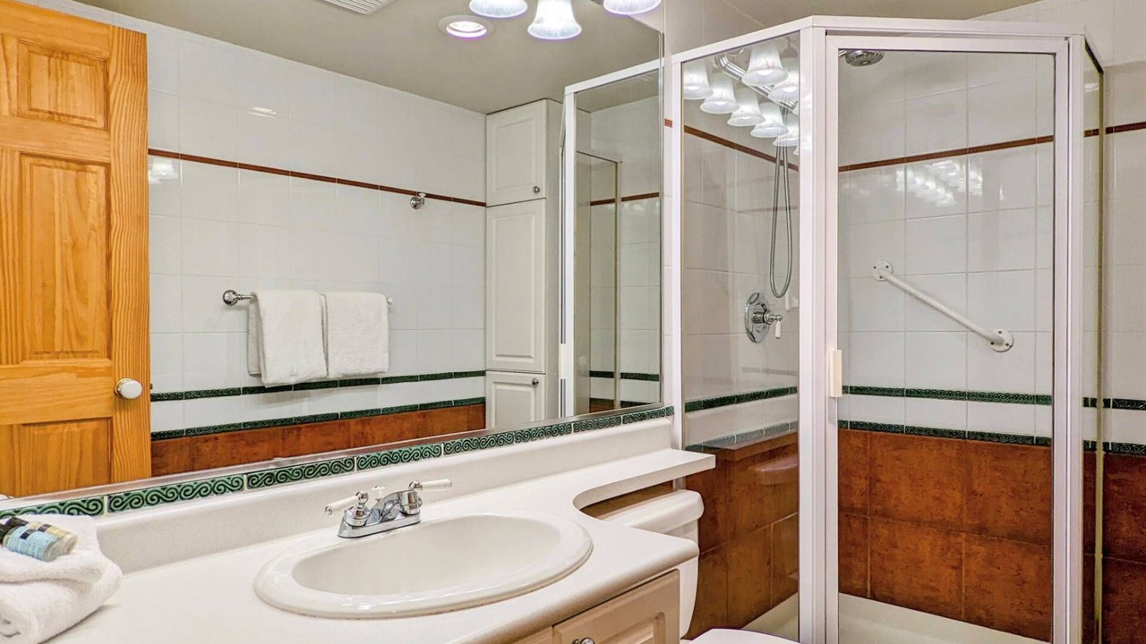 Photo of Bathroom in Village North