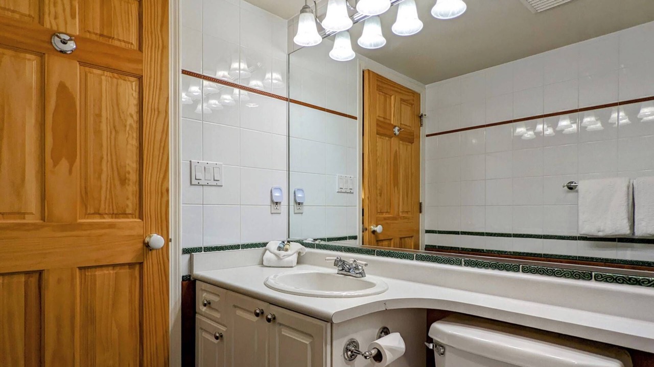 Photo of Bathroom in Village North