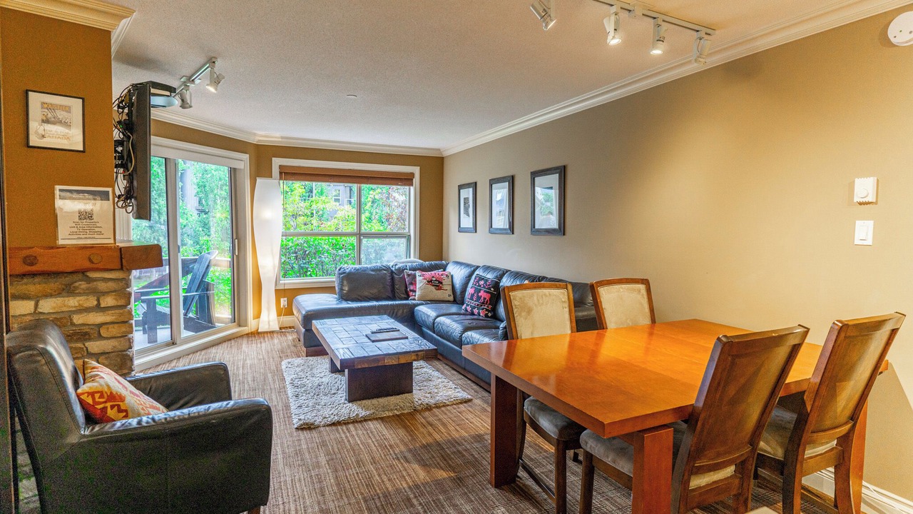 Photo of Livingroom in Blackcomb