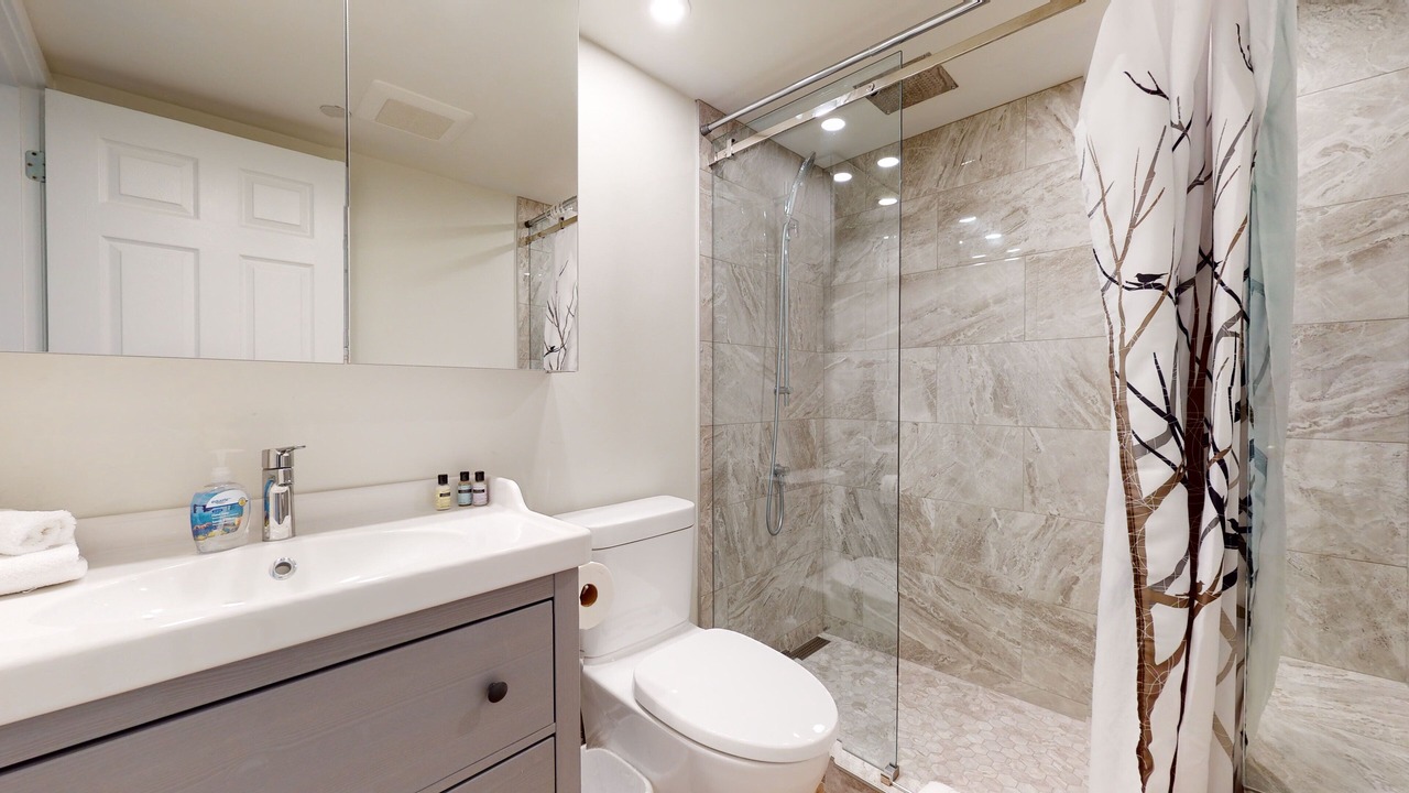 Photo of Bathroom in Upper Village