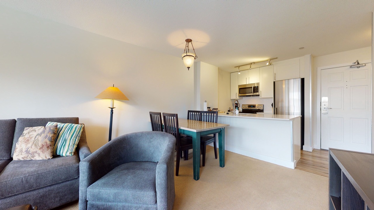 Photo of Livingroom in Upper Village