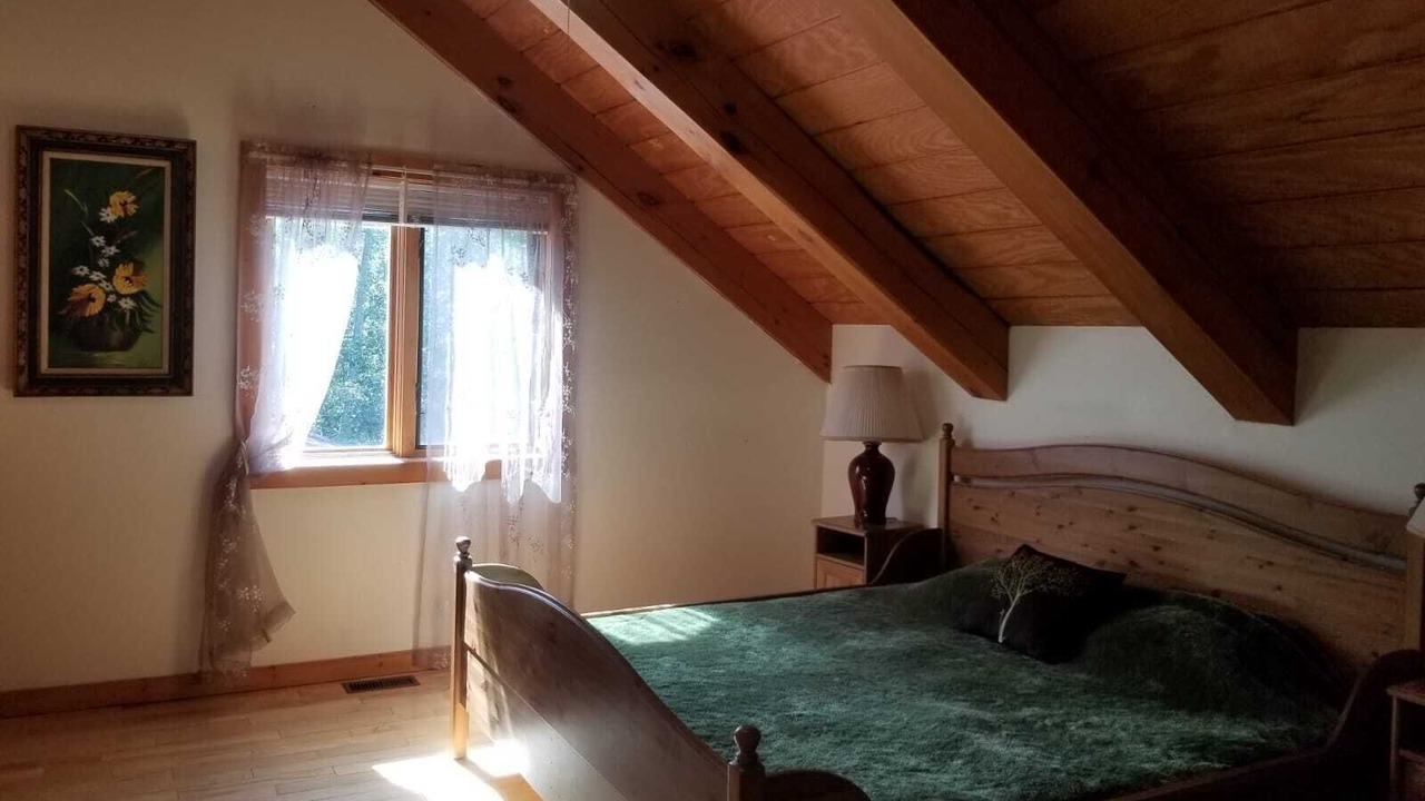 Photo of Bedroom in Tiny
