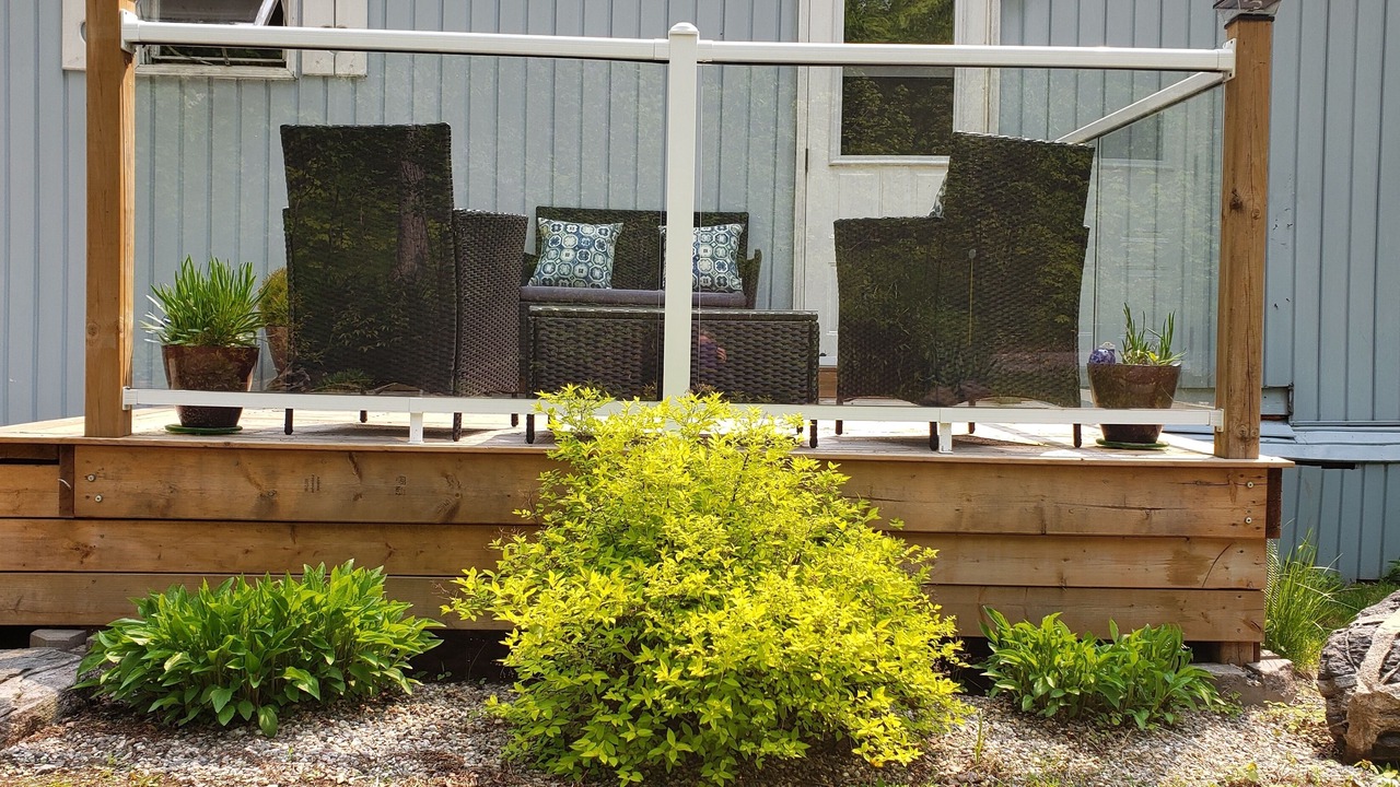 Photo of Patio Balcony in Central Frontenac