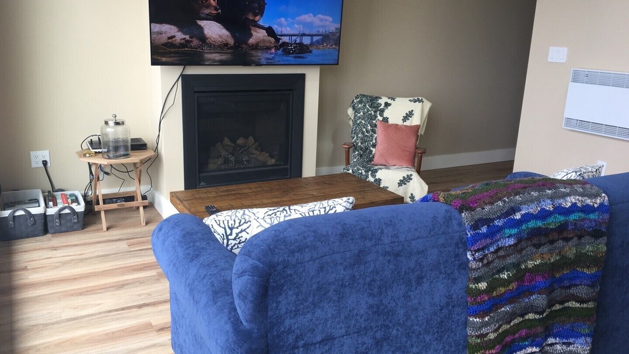 Photo of Livingroom in Port Renfrew