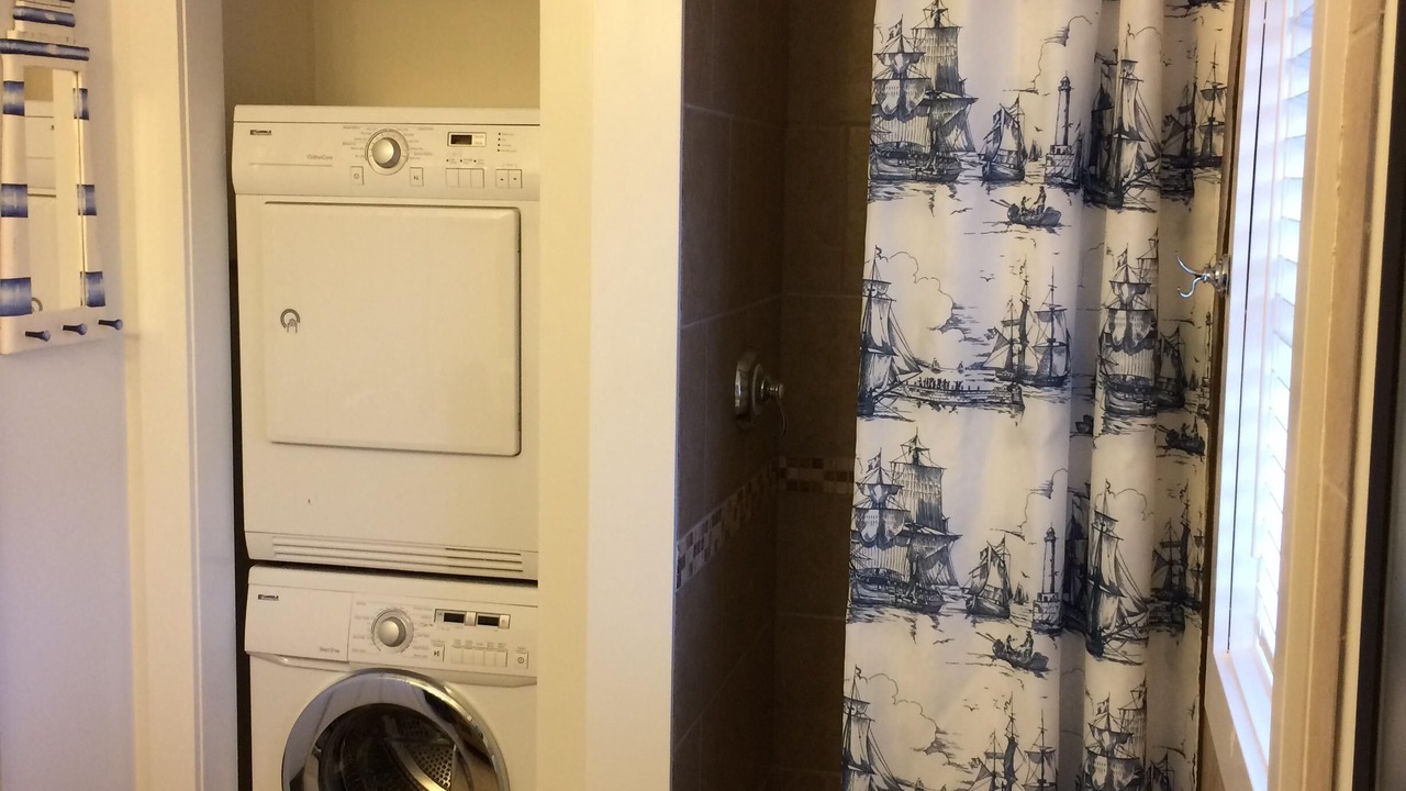 Photo of Bathroom in Salt Spring Island
