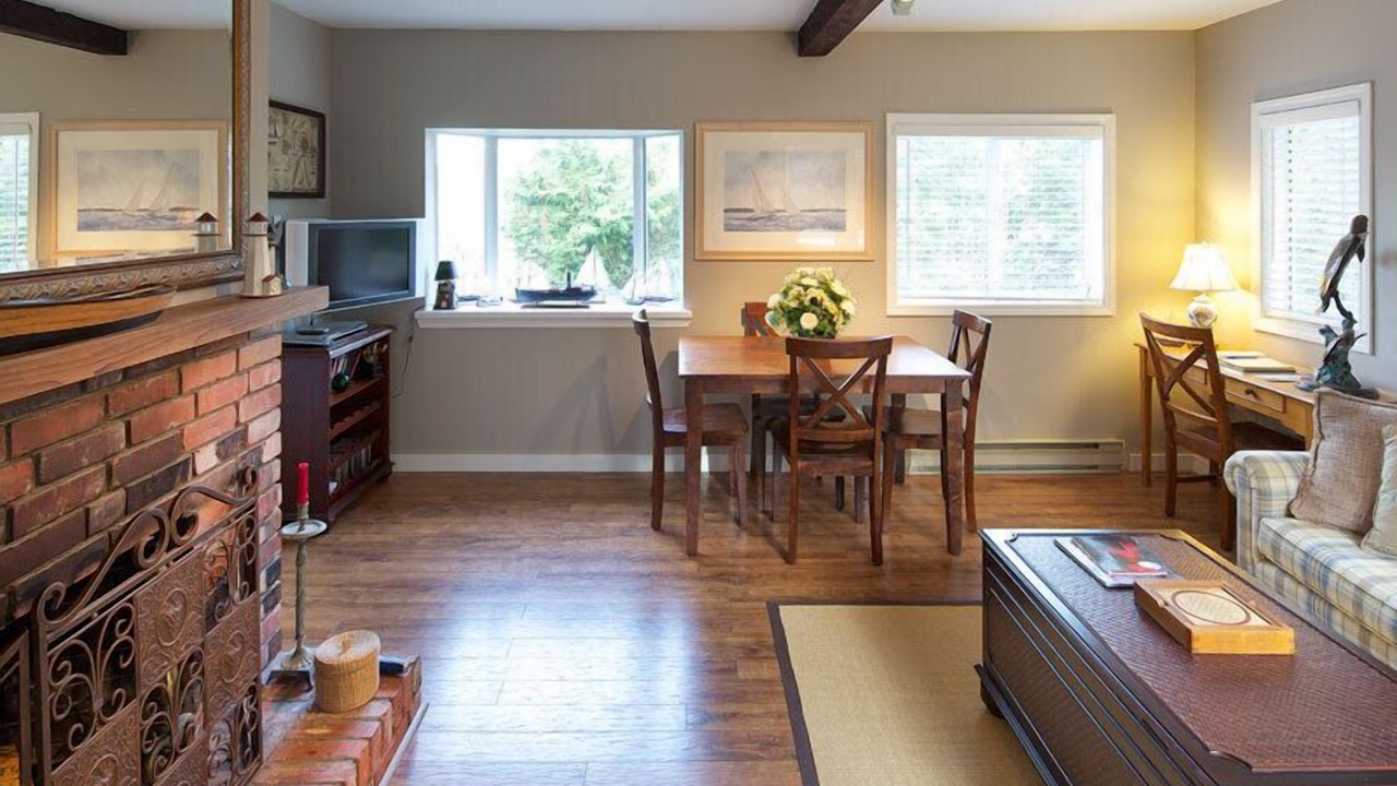 Photo of Bedroom in Salt Spring Island