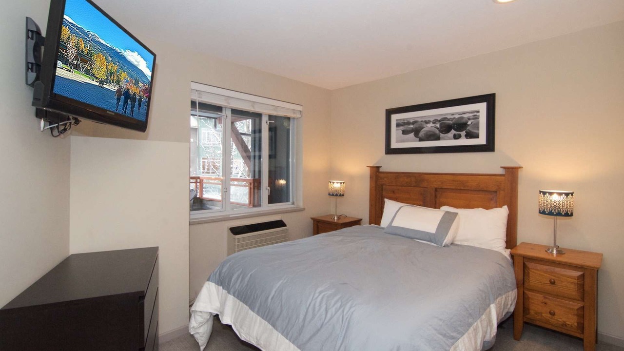 Photo of Bedroom in Village North