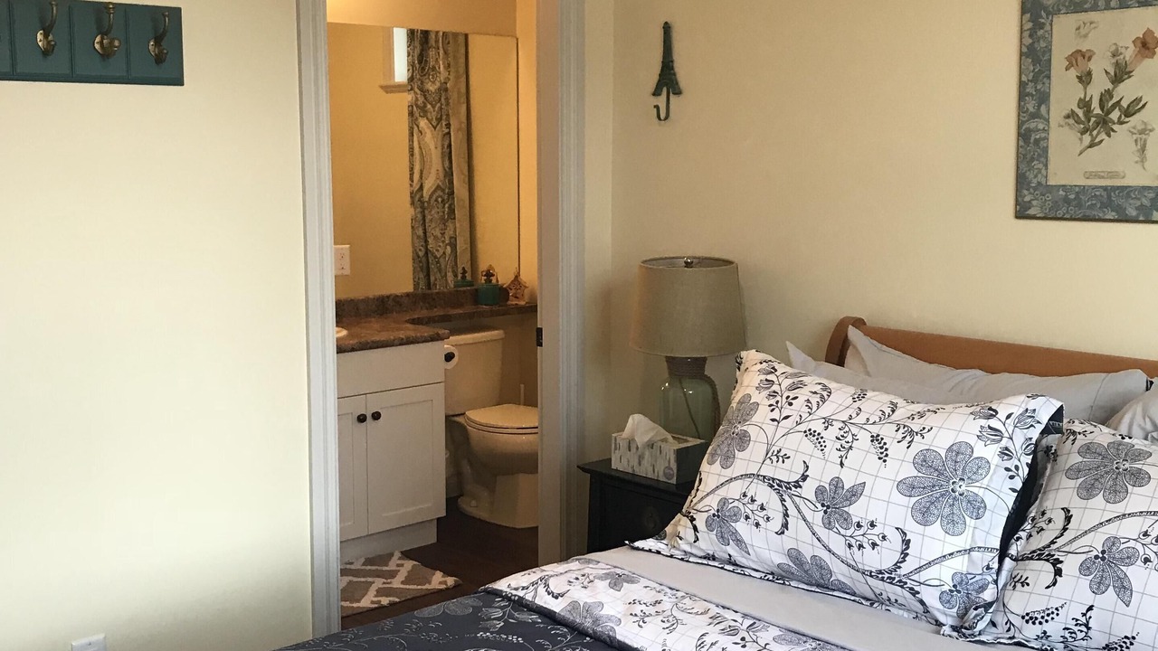 Photo of Bedroom in Osoyoos