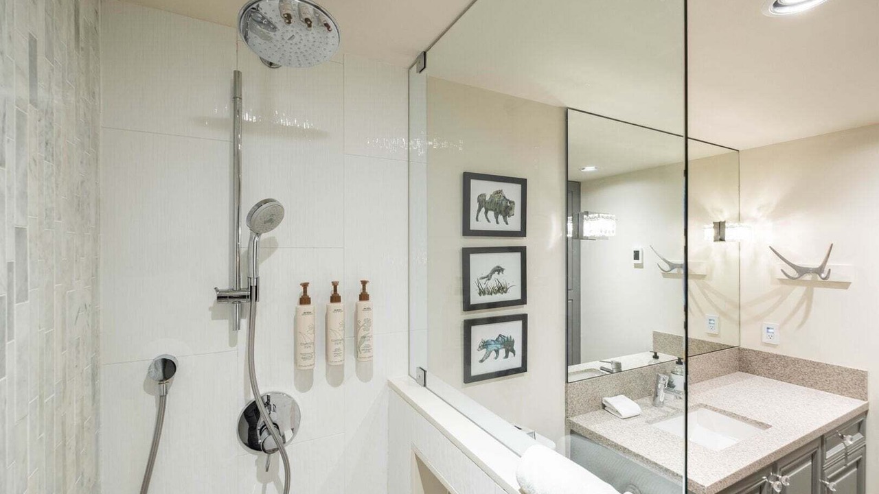 Photo of Bathroom in Upper Village