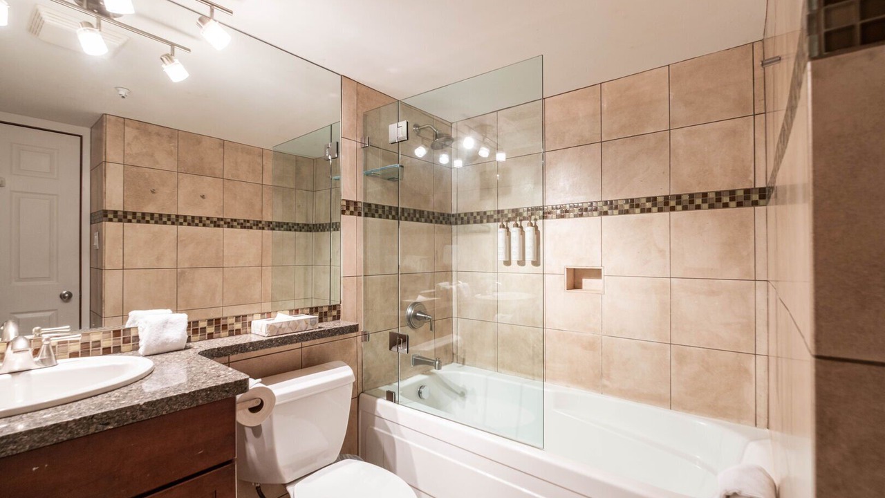 Photo of Bathroom in Upper Village