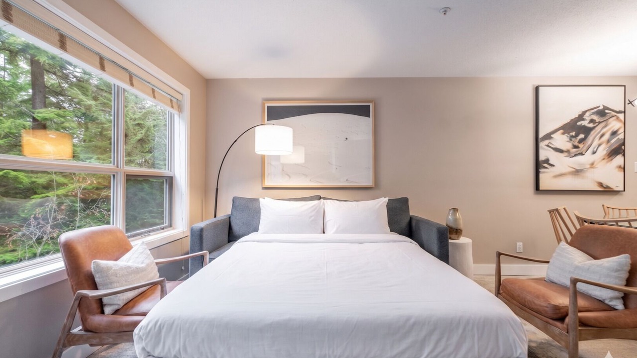 Photo of Livingroom in Upper Village