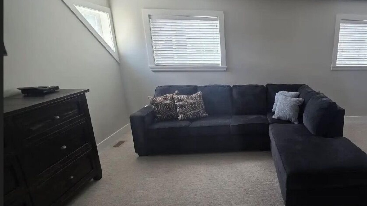 Photo of Livingroom in Osoyoos