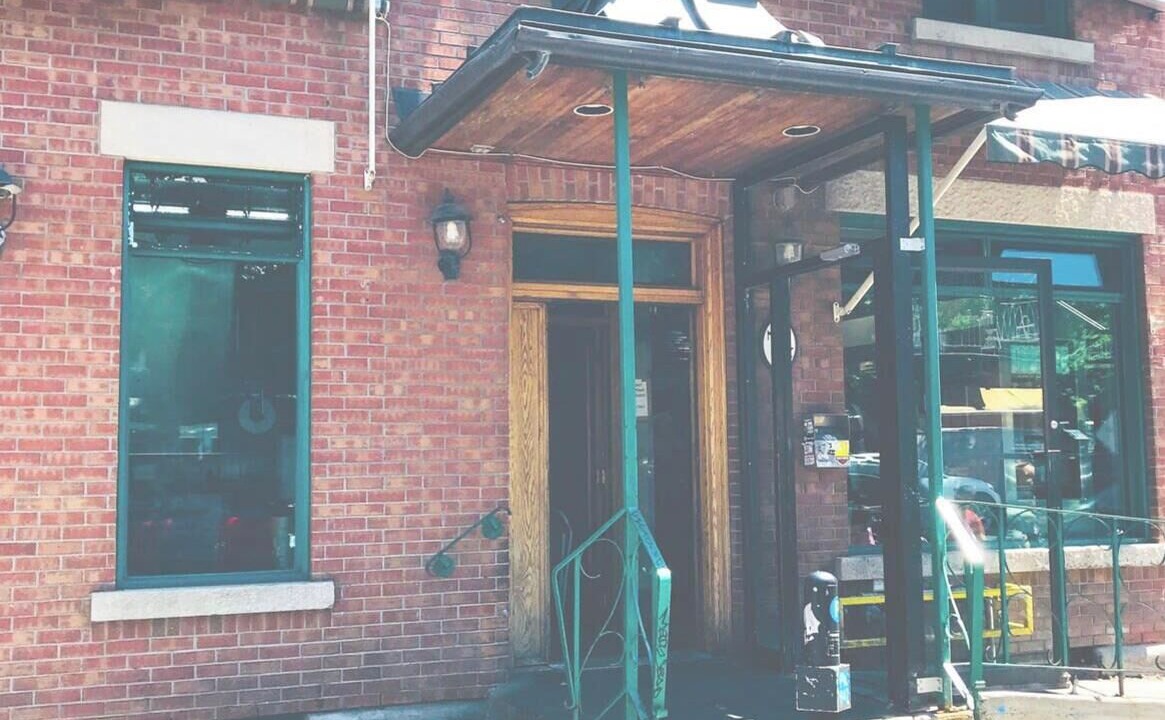 Photo of Others in Mile End