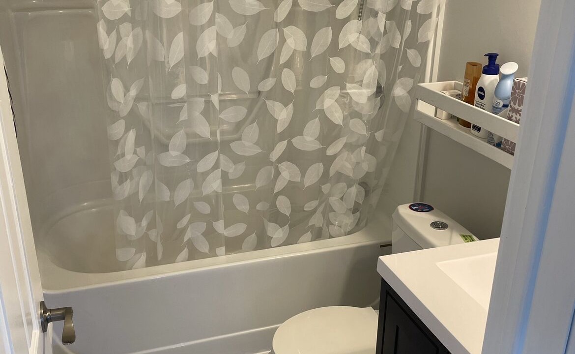 Photo of Bathroom in Leeds and the Thousand Islands